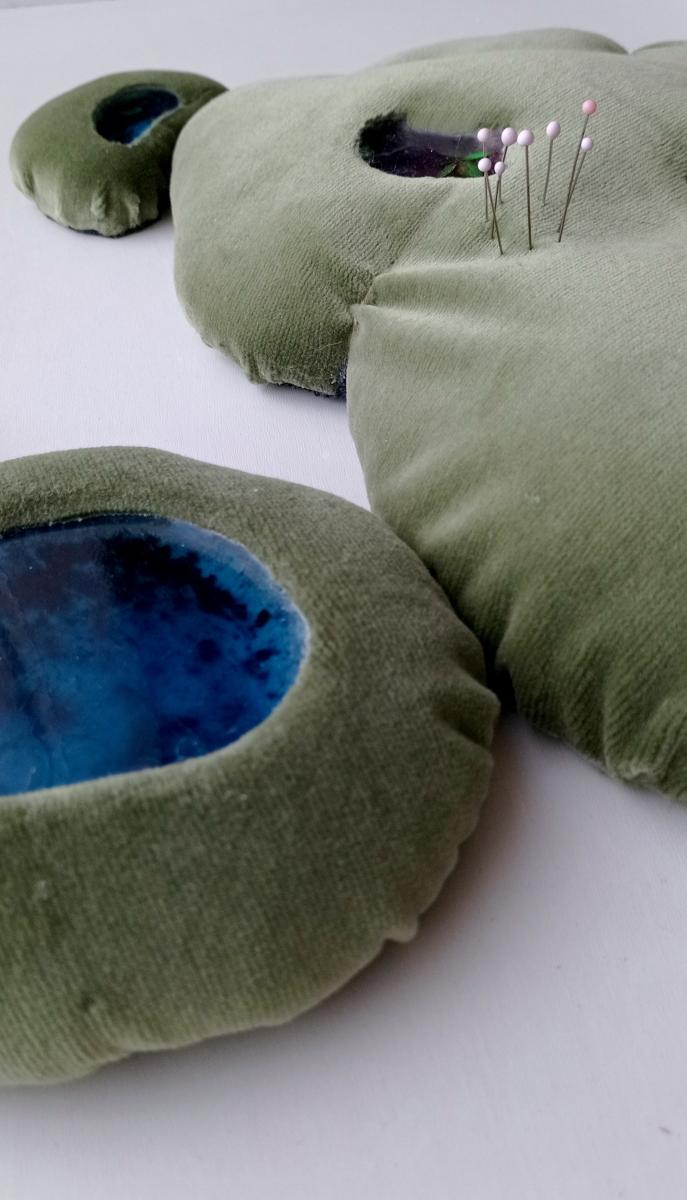 Velvet web-234646 (1)