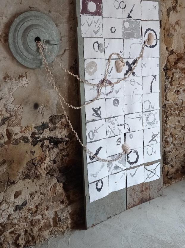 The Strawberry Runners - installation